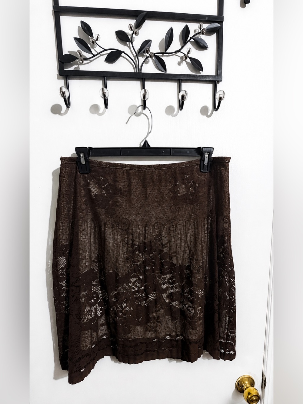 Max Edition Lace Skirt – Women’s XL – Brown Floral Lace Overlay